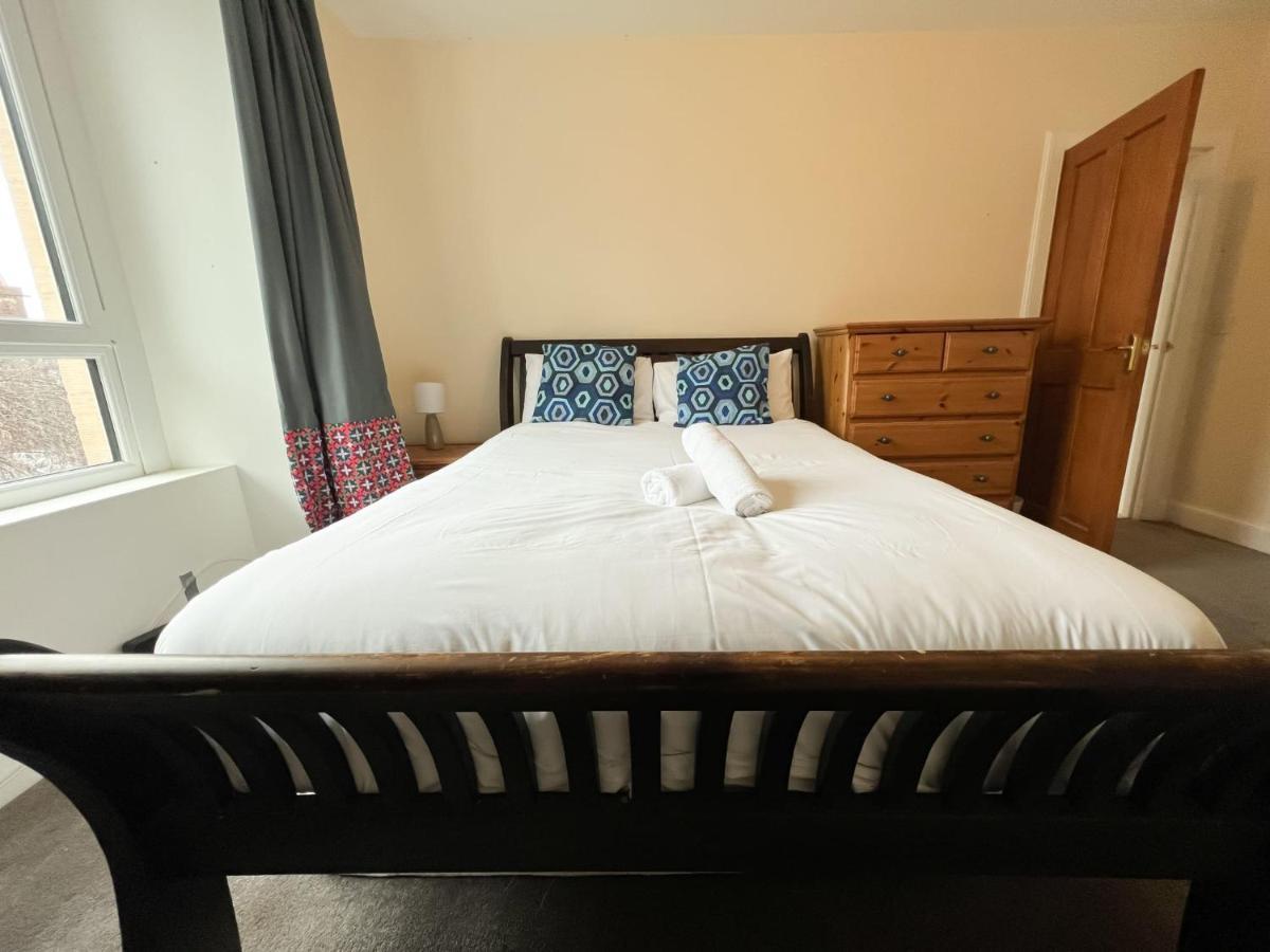 Convenient 2Br Flat Gorgie Edinburgh Apartamento Exterior foto