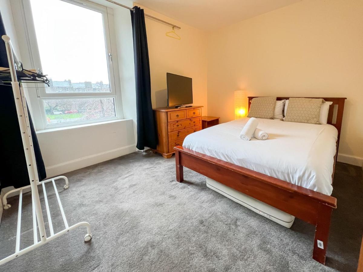 Convenient 2Br Flat Gorgie Edinburgh Apartamento Exterior foto